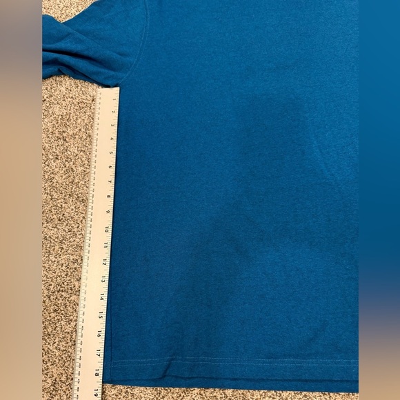 Carhartt Men's Blue Long Sleeve T-Shirt Outdoor Contemporary Relaxed Workwear - Picture 8 of 8